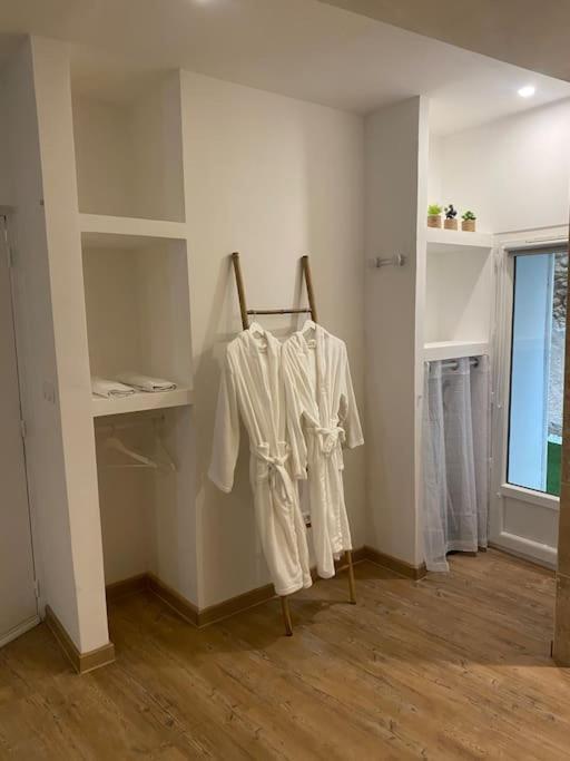 Superbe Suite Avec Jacuzzi Patio Et Sauna La Ciotat Buitenkant foto